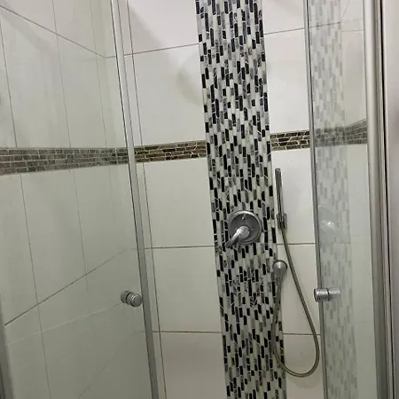 بيت شباب 6-bed 4rent Monteurzimmer نورنبيرغ